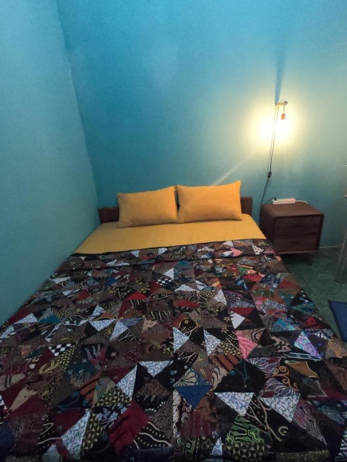 Owl Hostel Karimunjawa Eksteriør billede